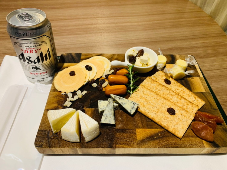 伊豆マリオットホテル修善寺　ウェルカムギフト　チーズの盛り合わせ