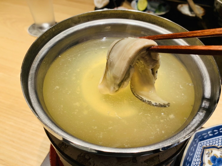 神楽坂 光石　北海道 仙法志の牡蠣を使ったしゃぶしゃぶ2
