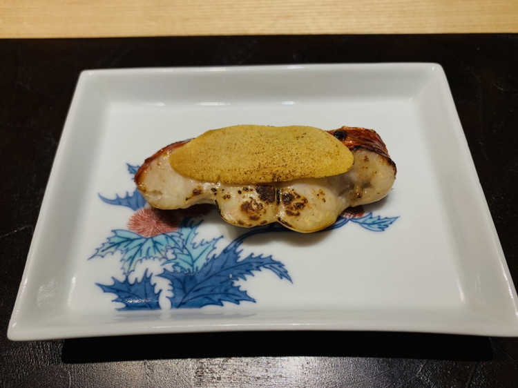 神楽坂 光石　伊豆 金目鯛の自家製カラスミのせ