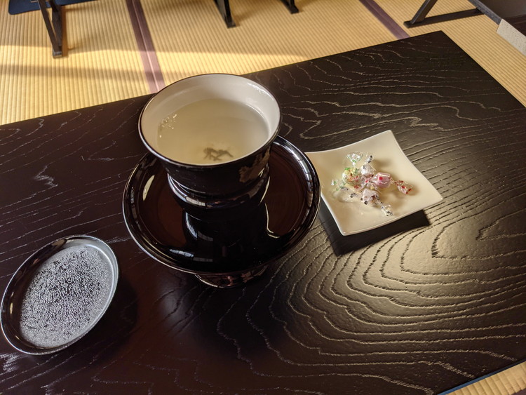 京都特別観光ラウンジ　お茶